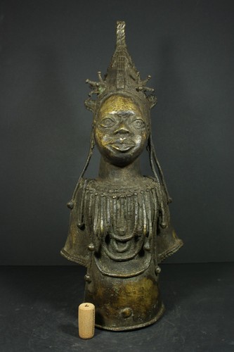 Benin bronze queen - benin, mother