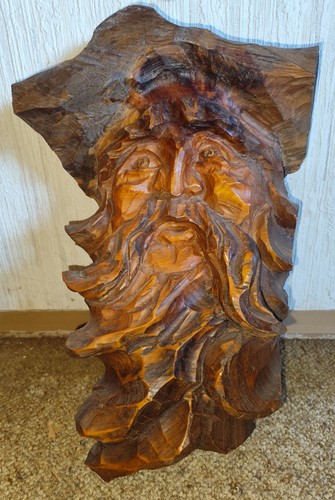 Holzskulptur holzkopf - /,