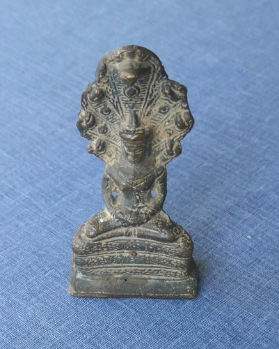 Buddha figur aus - aus, auf